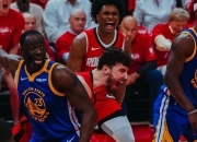 开云足球直播-勇士队铁球失误频频，尴尬惨遭失利的简单介绍