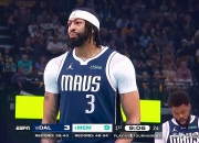 开云足球直播-尼日利亚男篮鏖战步行者，浓眉打破历史纪录