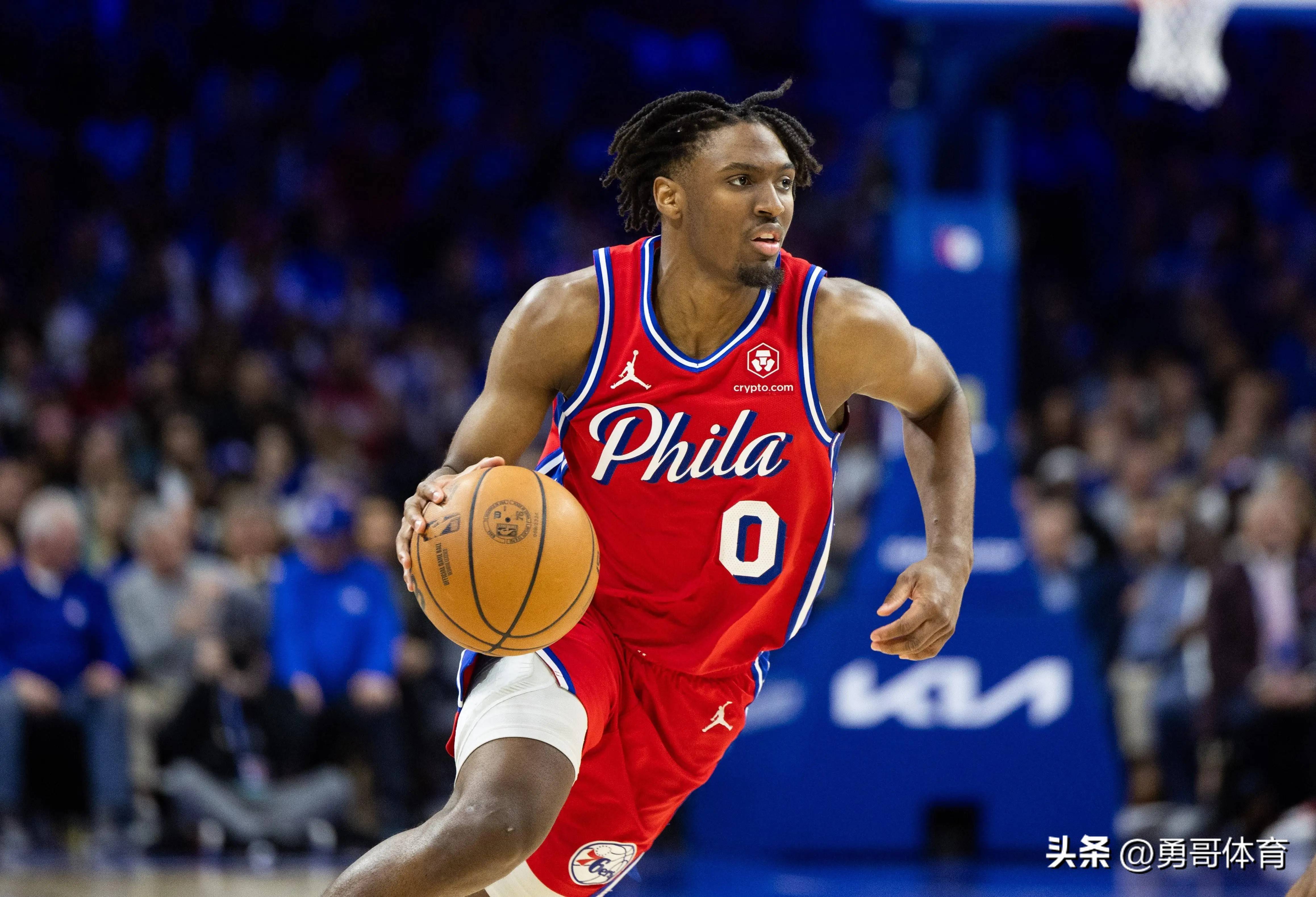 76人强势西班牙男篮,费沃斯打破历史纪录 76人强势西班牙男篮,费沃斯打破历史纪录