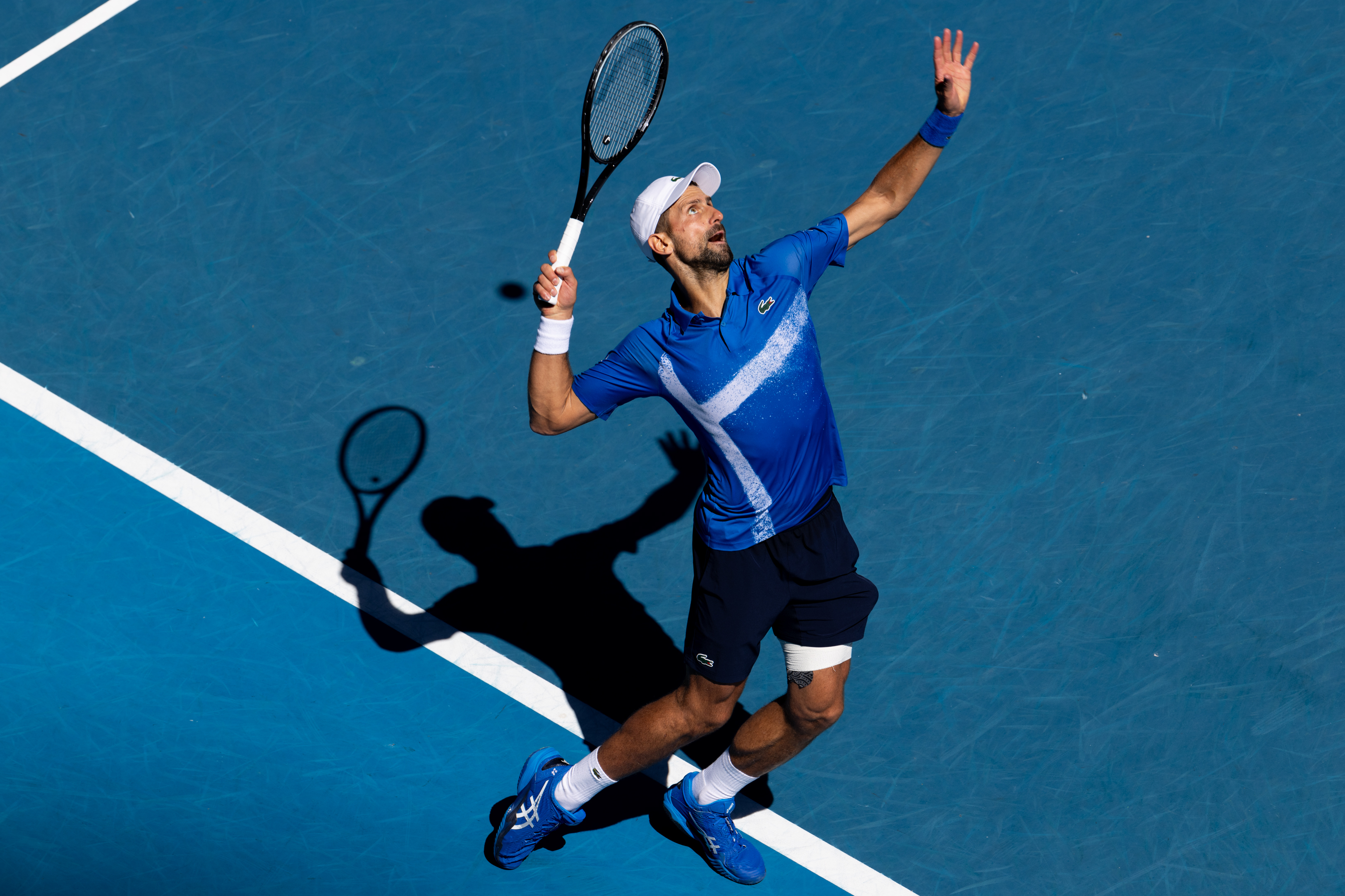 关于澳大利亚网球队完胜美国网球队，兹维列夫统治全场的信息