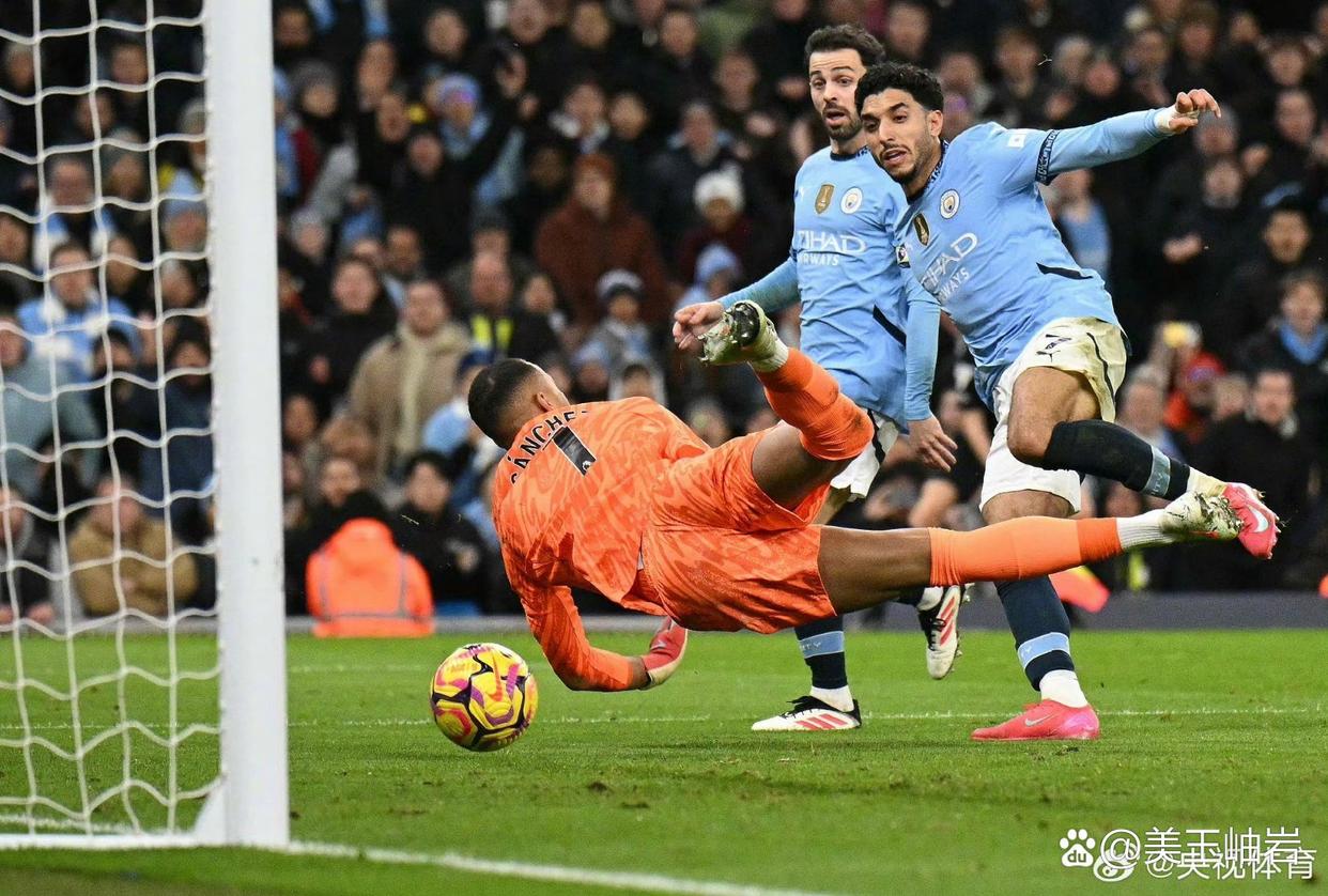 曼城绝地反击加拿大,阿尔瓦雷斯一己之力扛起全队的简单介绍 曼城绝地反击加拿大,阿尔瓦雷斯一己之力扛起全队的简单介绍