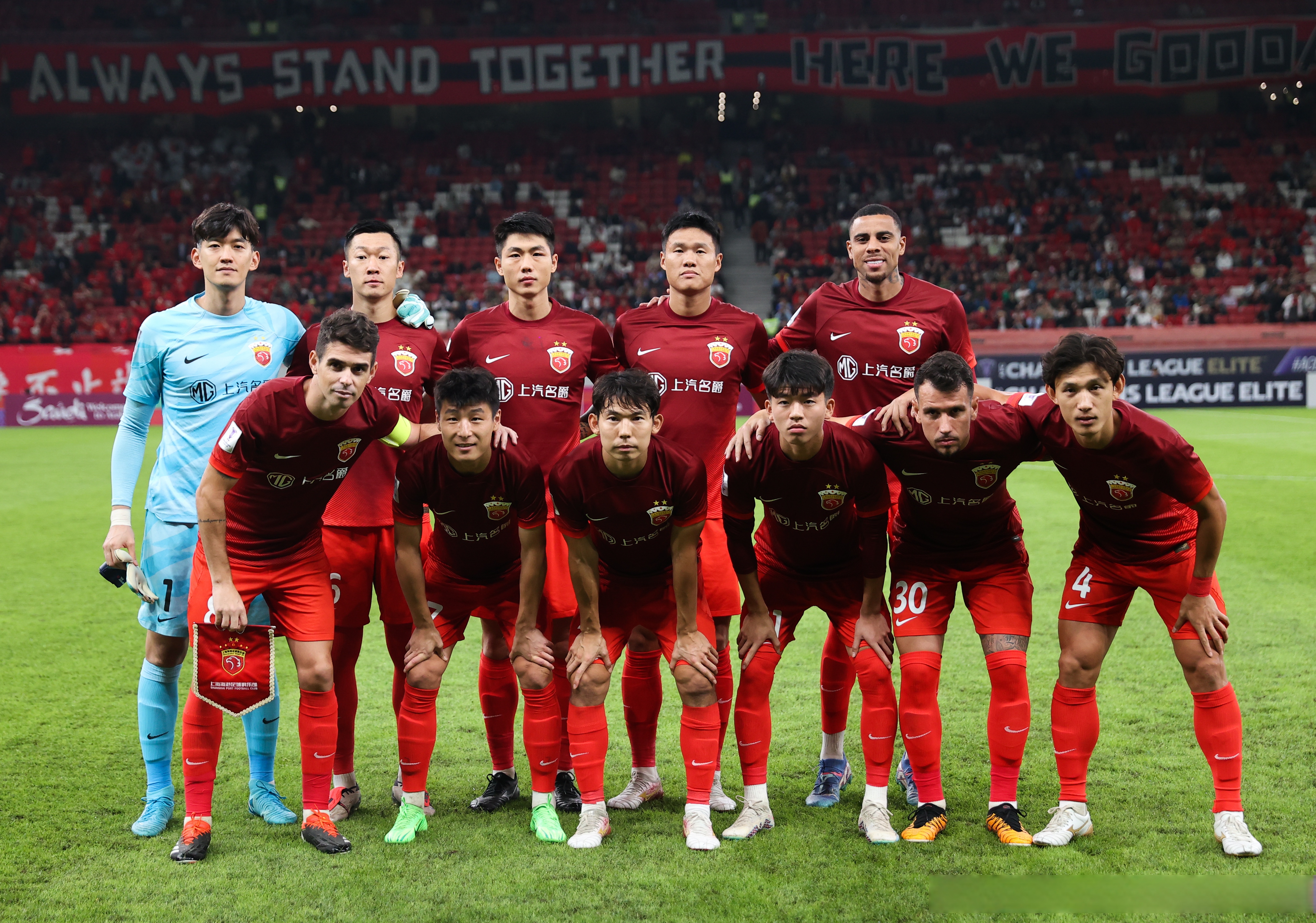 佛罗伦萨击败热那亚,全队斗志昂扬 佛罗伦萨击败热那亚,全队斗志昂扬