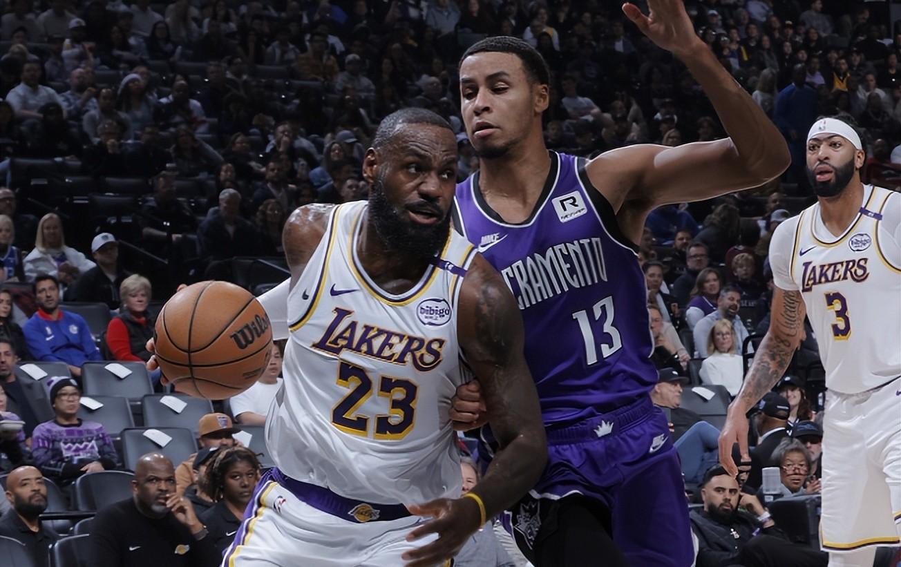 包含湖人大将突破历史纪录,再次登上巅峰的词条 包含湖人大将突破历史纪录,再次登上巅峰的词条