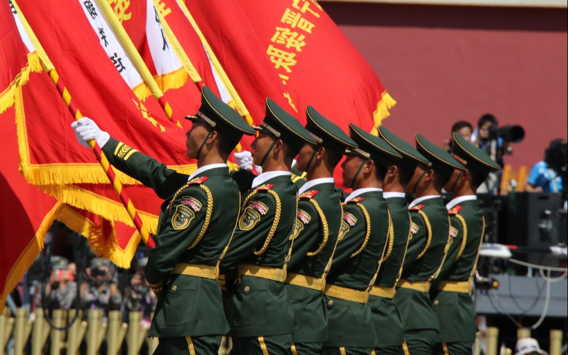 横扫之夜，步行者的铁血与篮网的黄昏