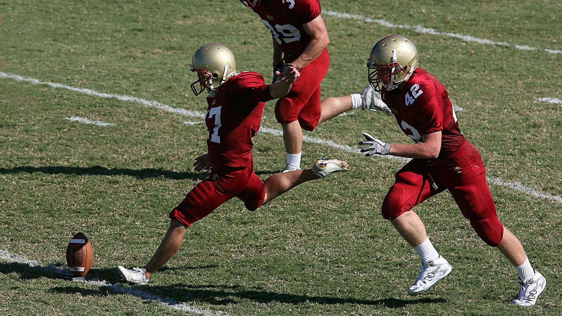 绿茵场上的猛龙，德甲争冠焦点战启示录—当坚韧终结霸权