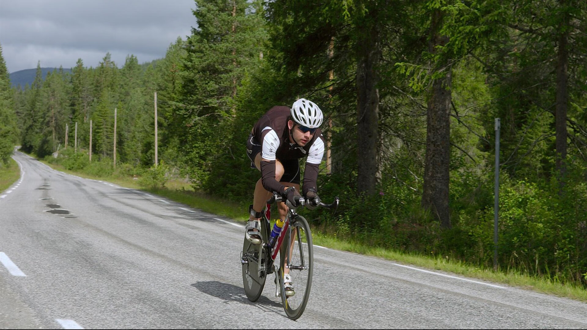 赛场上的双重奏,德国队力克中国队,陈雨菲扛起全队精神旗帜